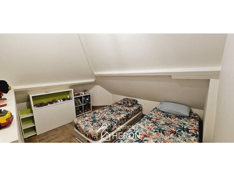 Propriété - 130 m² - 5 pièces