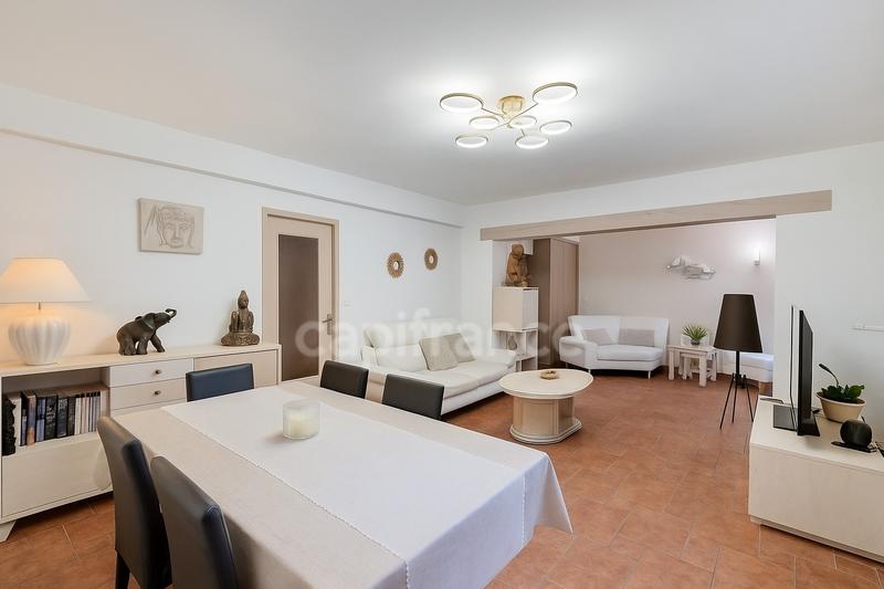 Maison - 107 m² - 4 pièces