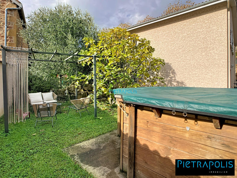 Maison - 140 m² - 5 pièces