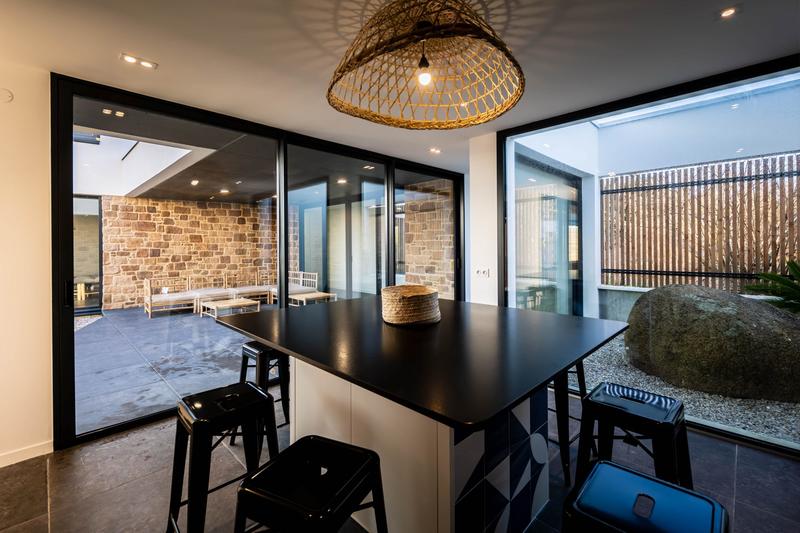 Villa - 236 m² - 8 pièces