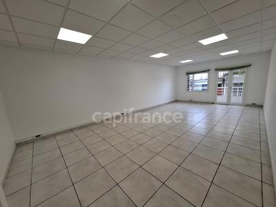 Bureau - 310 m² - 13 pièces