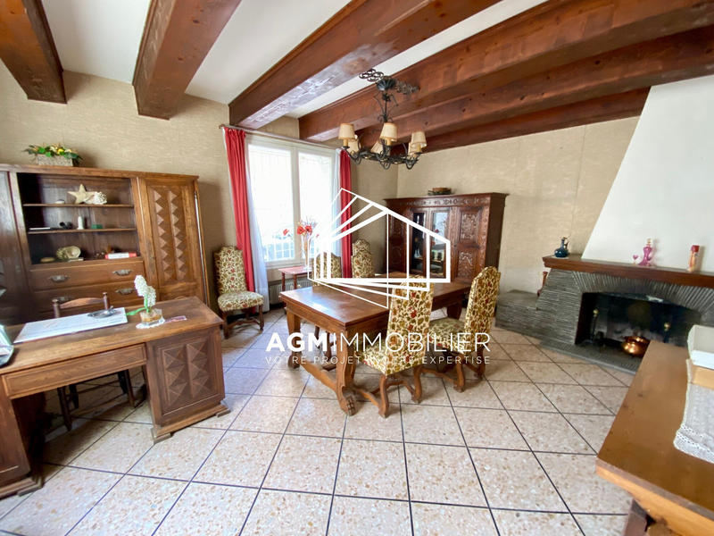 Maison de village - 219 m² - 8 pièces