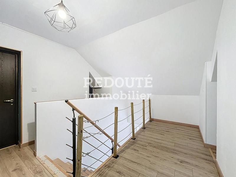 Immeuble - 162 m² - 8 pièces
