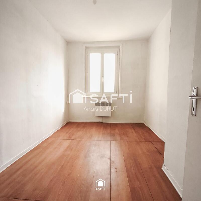 Maison - 96 m² - 5 pièces