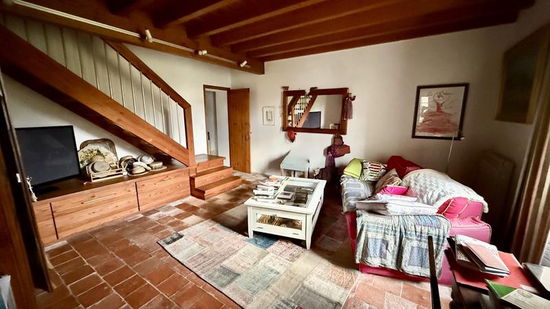 Maison ancienne - 206 m² - 6 pièces