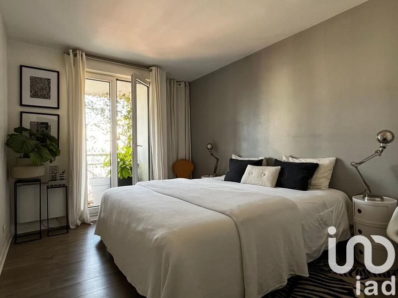 Appartement - 82 m² - 3 pièces