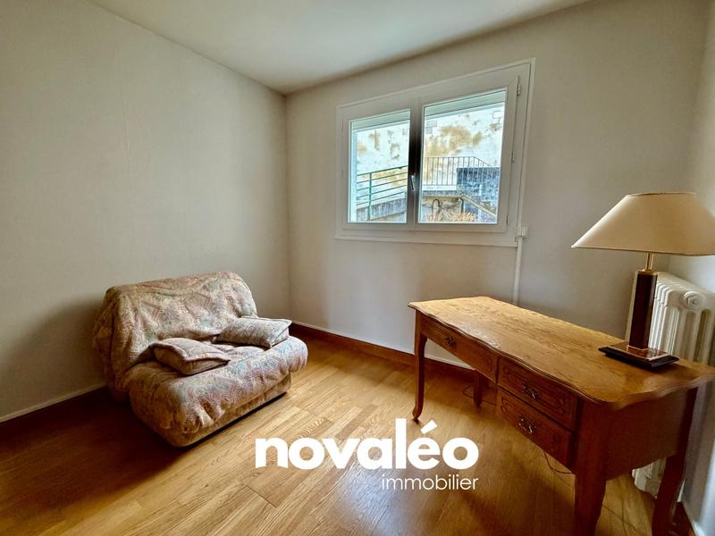 Appartement - 93 m² - 4 pièces