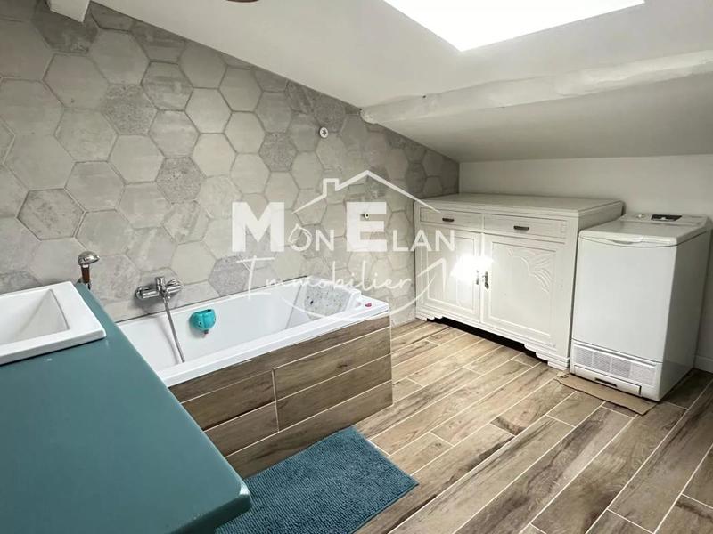 Maison en pierre - 116 m² - 4 pièces