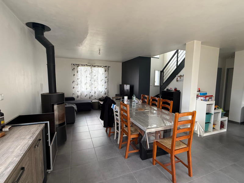 Maison - 123 m² - 4 pièces