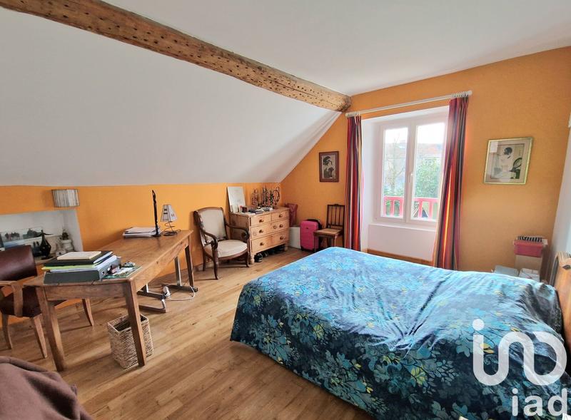 Maison - 157 m² - 8 pièces