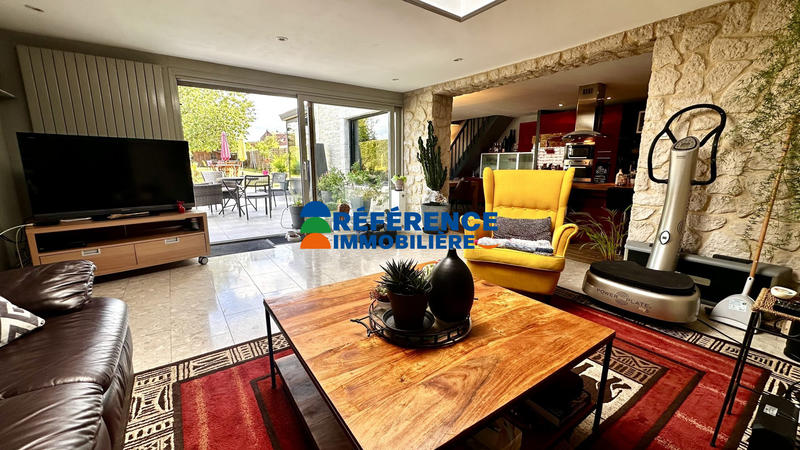 Maison - 193 m² - 5 pièces