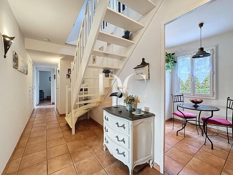 Maison - 118 m² - 5 pièces