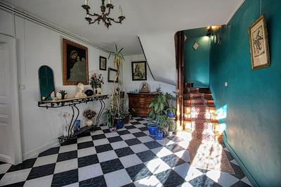 Maison - 515 m² - 11 pièces