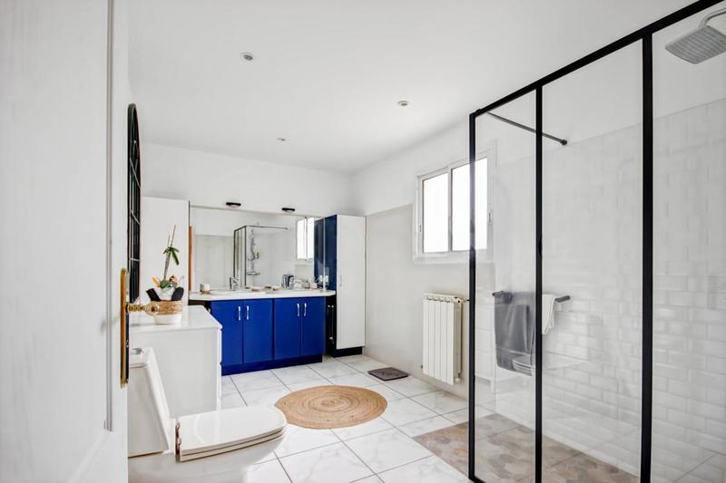 Maison - 145 m² - 6 pièces