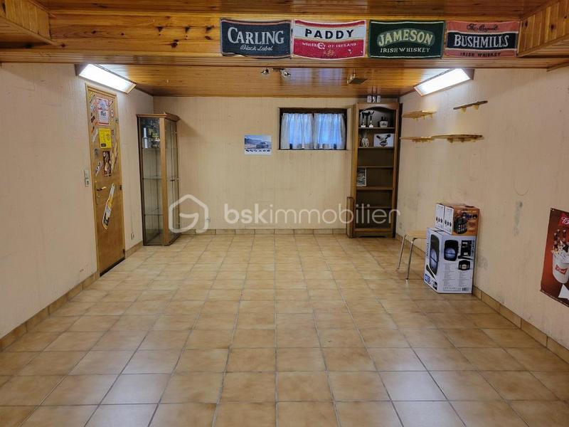 Pavillon - 120 m² - 7 pièces