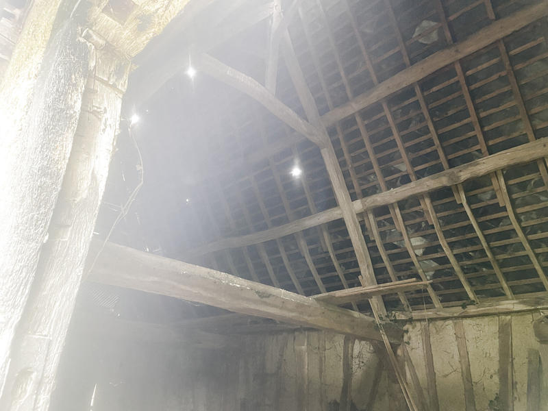 Parking / Garage - 150 m²