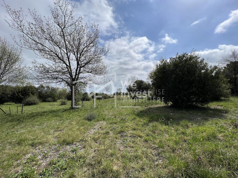 Terrain - 745 m²