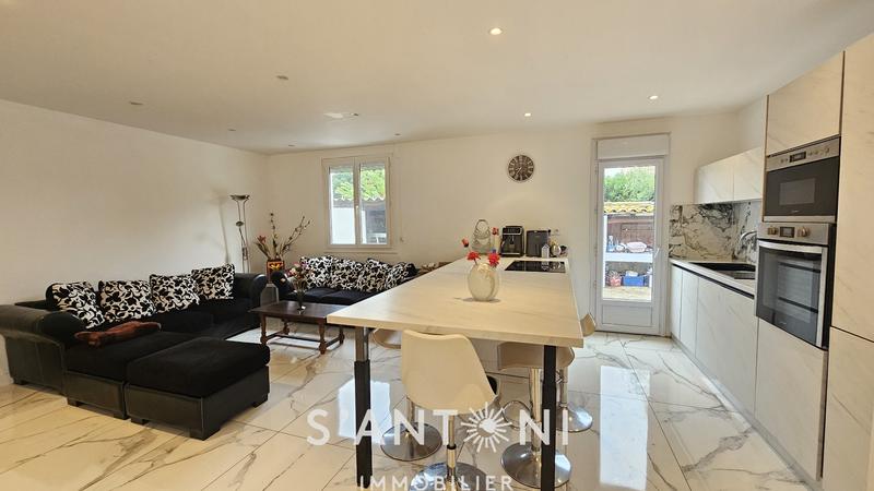 Maison - 86 m² - 4 pièces