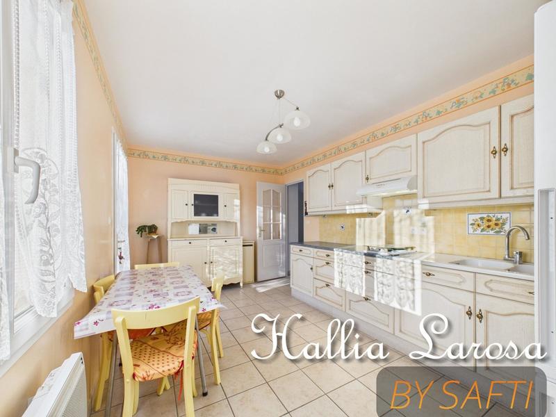 Maison - 88 m² - 4 pièces