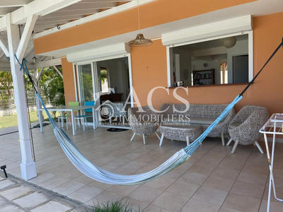 Maison - 96 m² - 4 pièces