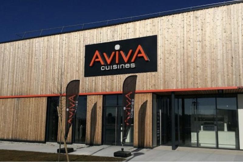 Local commercial - 330 m² - 2 pièces