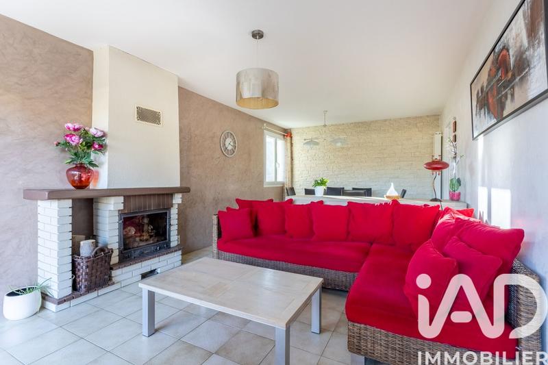 Maison - 98 m² - 4 pièces