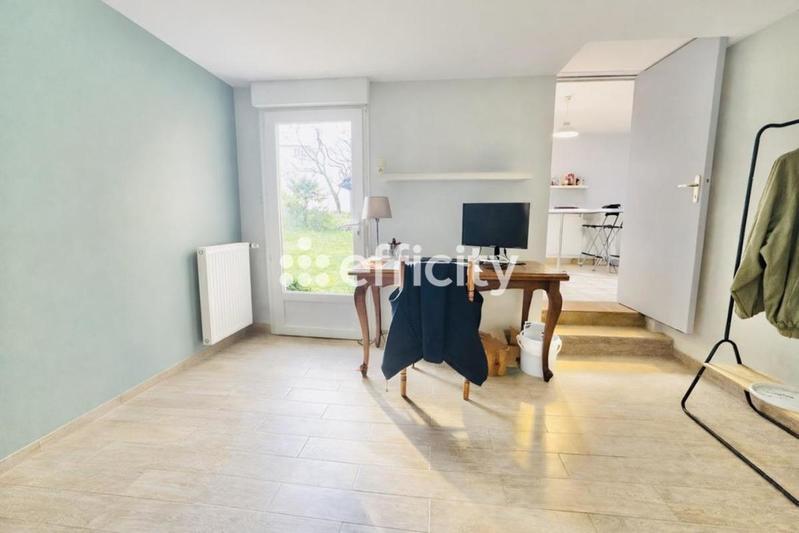 Pavillon - 125 m² - 7 pièces