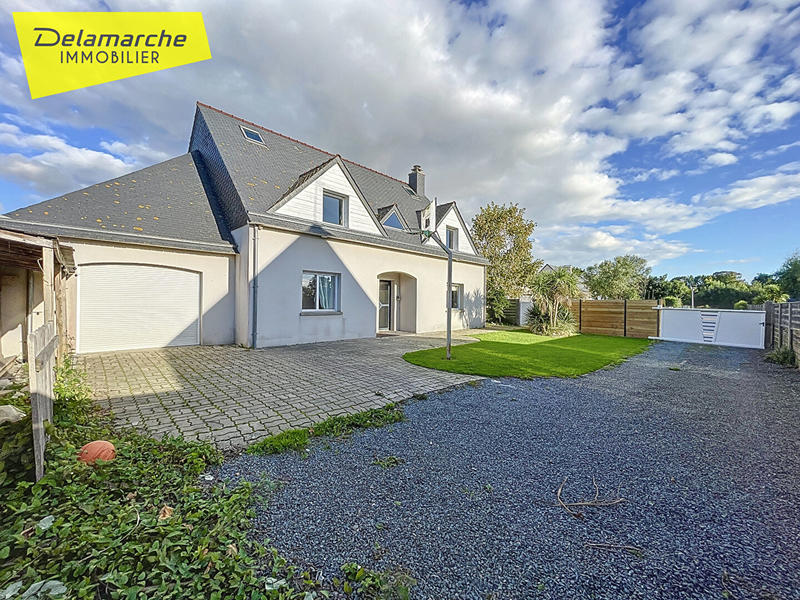 Maison - 215 m² - 6 pièces