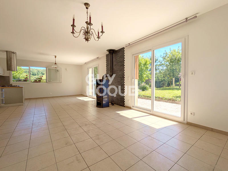 Maison - 123 m² - 5 pièces