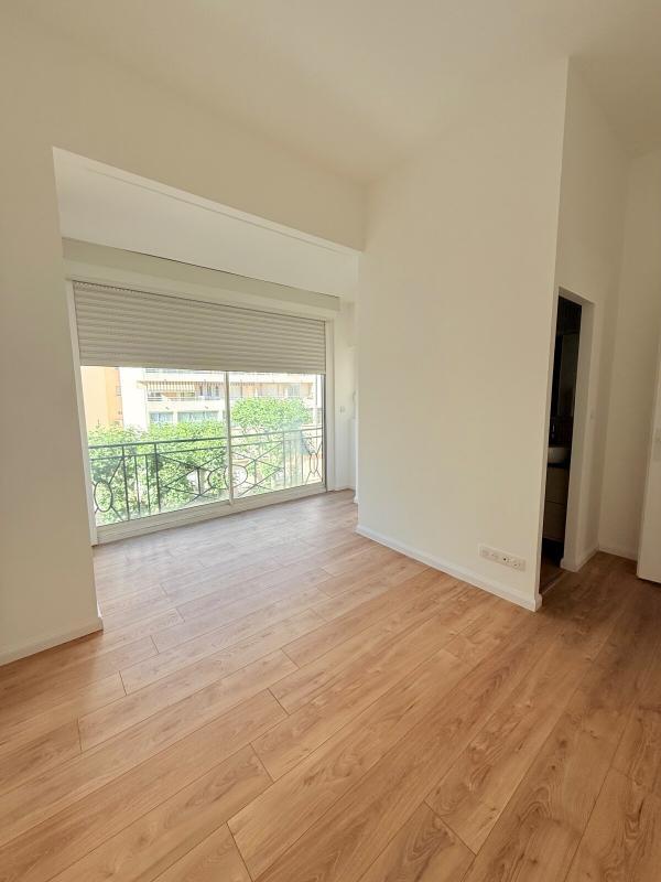 Appartement - 86 m² - 5 pièces