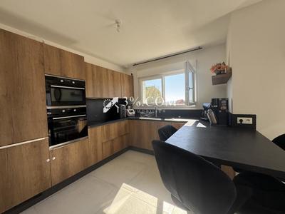 Maison - 114 m² - 5 pièces