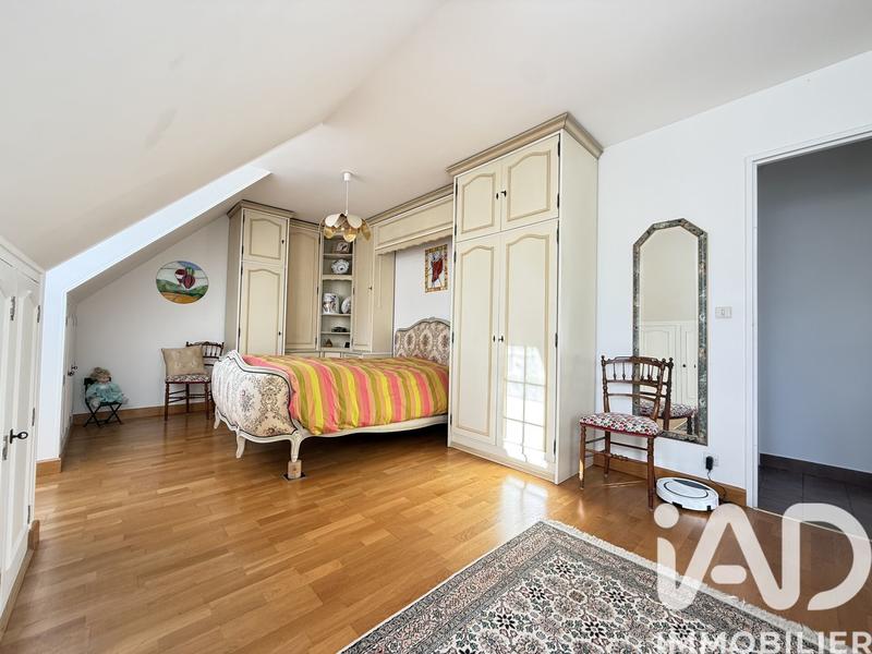 Maison - 139 m² - 5 pièces