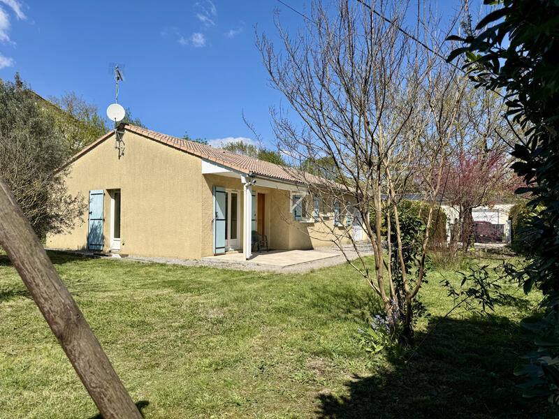 Maison - 92 m² - 4 pièces