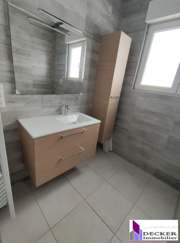 Appartement - 96 m² - 4 pièces