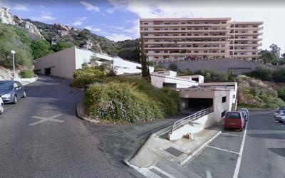 Parking / Garage - 15 m²