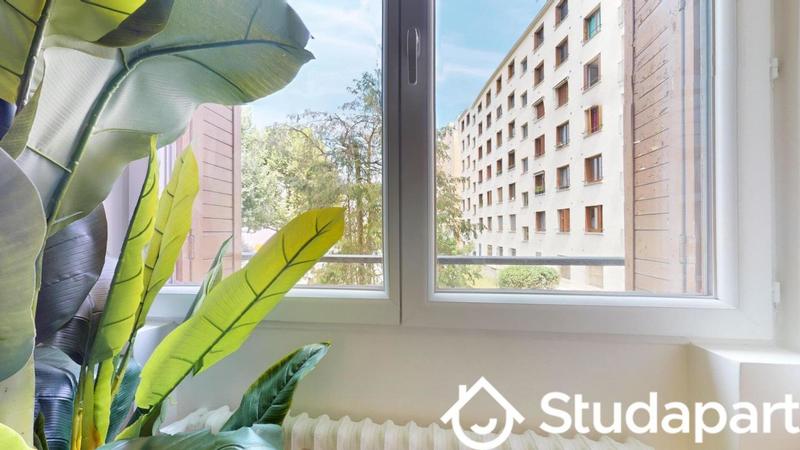 Chambre - 10 m² - 1 pièce