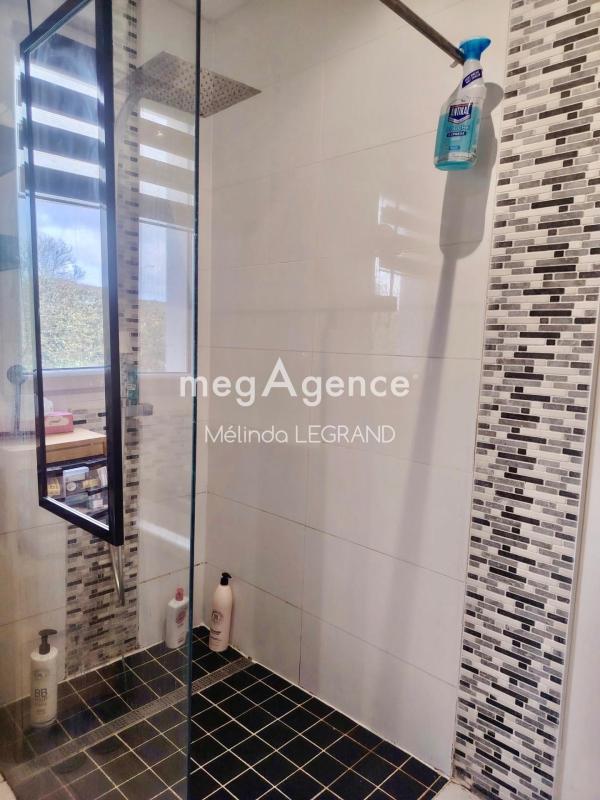 Maison - 138 m² - 6 pièces