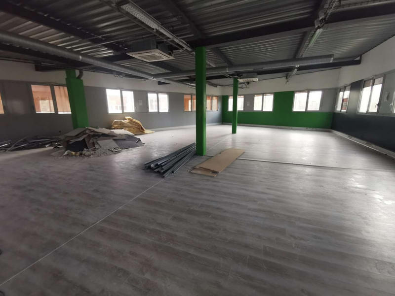 Bureau - 289 m²