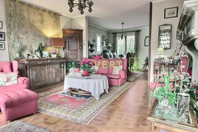 Maison - 142 m² - 7 pièces