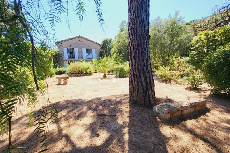 Villa - 150 m² - 6 pièces