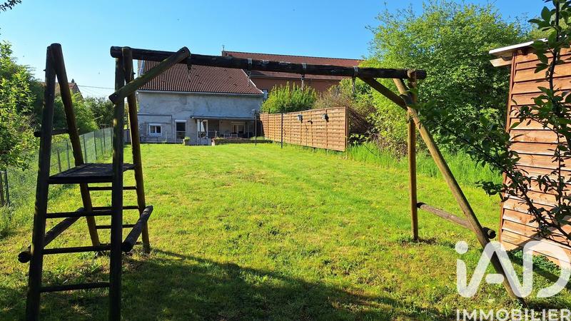 Maison - 230 m² - 6 pièces