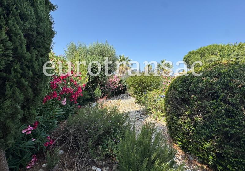 Maison - 98 m² - 4 pièces