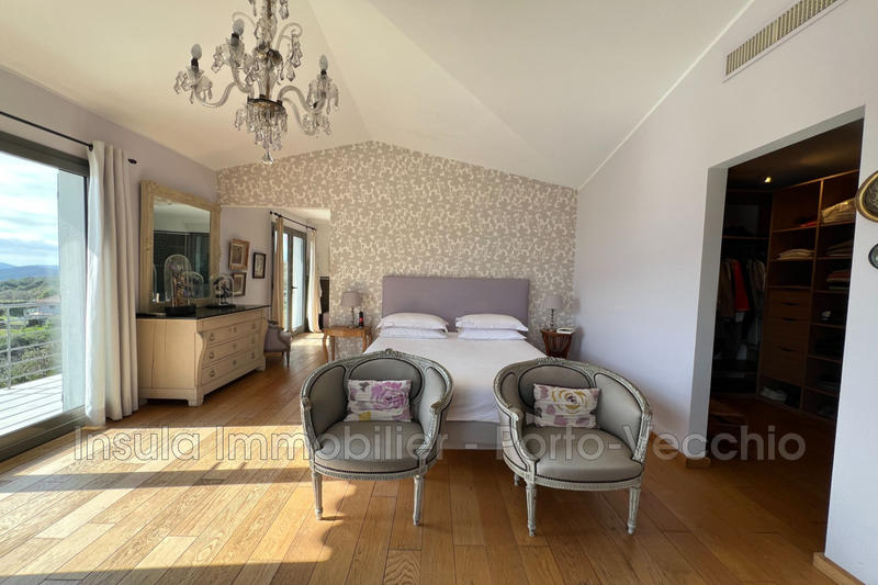 Maison - 179 m² - 4 pièces