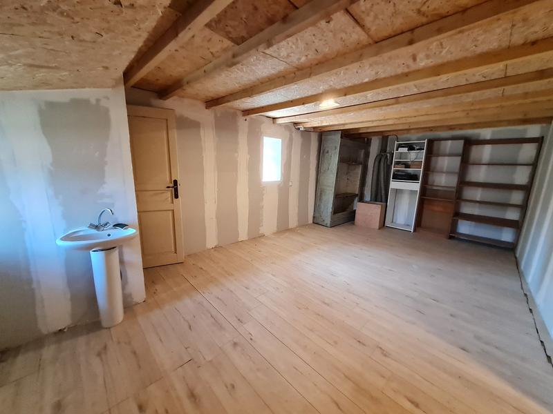 Maison - 231 m² - 7 pièces