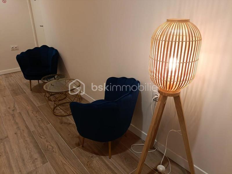 Local commercial - 226 m² - 10 pièces