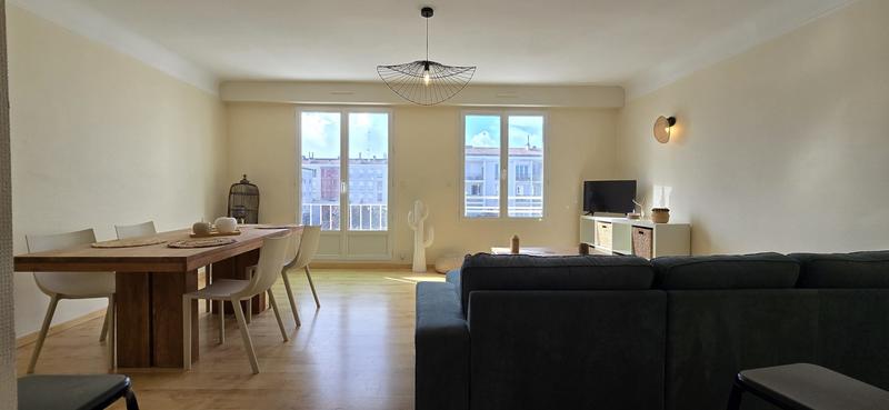 Appartement - 86 m² - 4 pièces