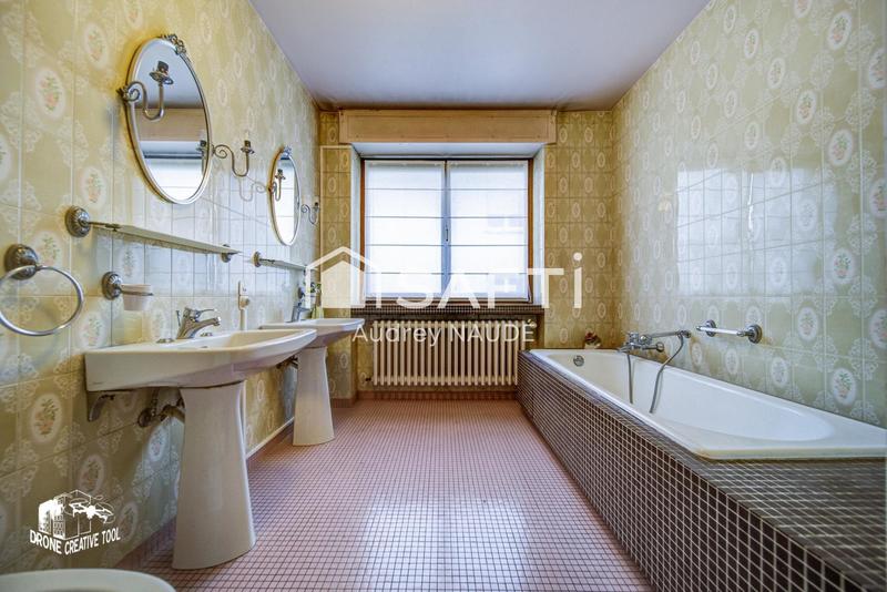 Villa - 190 m² - 7 pièces