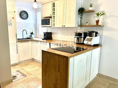 Maison - 74 m² - 3 pièces