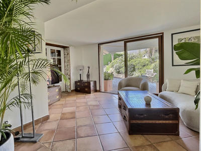 Maison de village - 242 m² - 7 pièces