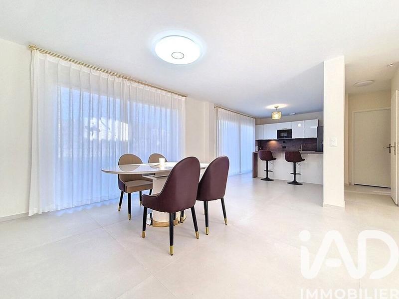 Maison - 126 m² - 6 pièces